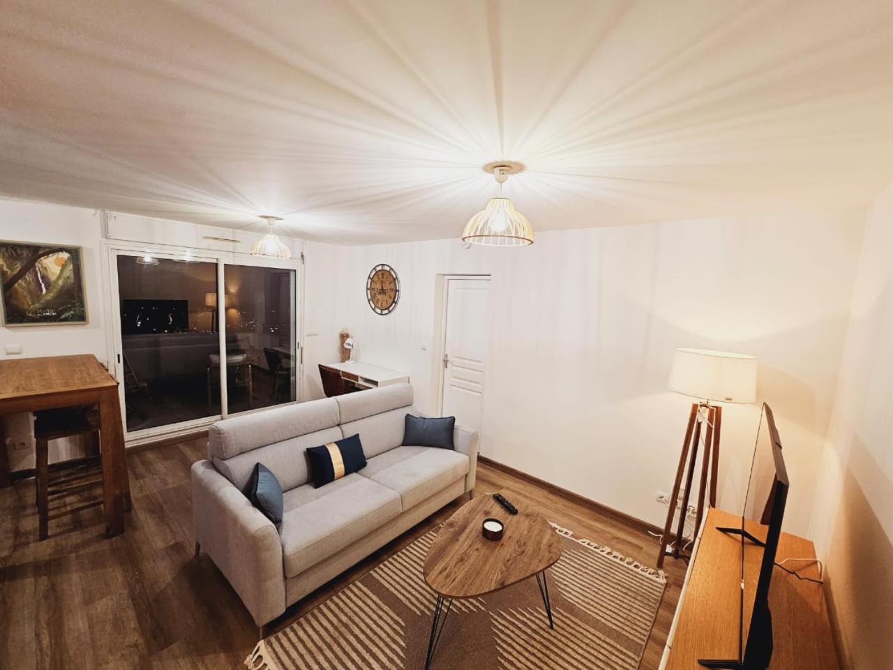 Ferienwohnung Perle Insulaire Saint-Denis Exterior foto